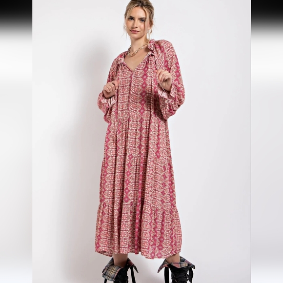 New! Easel Paisley Pink Printed Long Sleeve Gauze Maxi Dress - Picture 5 of 6